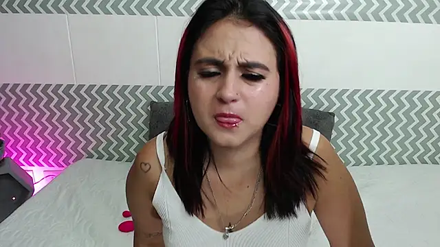 EmilyCoy  online show from 10/19/25, 02:47