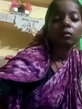 Snapshot of Hema4545 chatting on 09/08/25, 05:23 Hema4545 online show from 09/08/25, 05:23