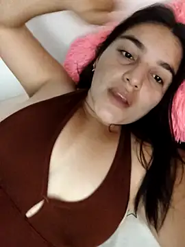 chloe 90 online show from 10/08/25, 11:49