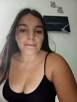 chloe 90 online show from 10/23/25, 12:20