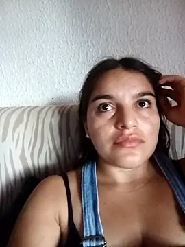 chloe 90 online show from 11/09/25, 09:19