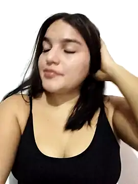 chloe 90 online show from 11/30/25, 12:00