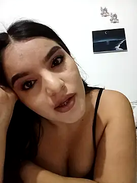 chloe 90 online show from 12/03/25, 01:28