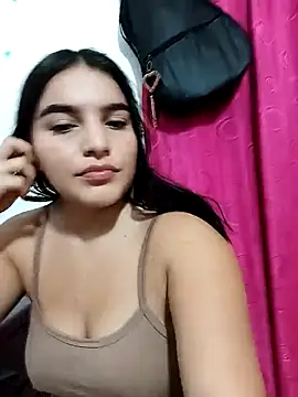 chloe 90 online show from 10/08/25, 12:12