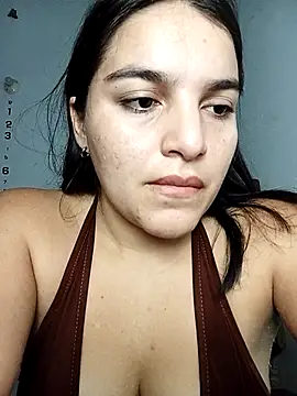 chloe 90 online show from 09/18/25, 12:02