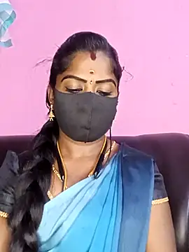 tamilammukuttyy online show from 03/19/26, 01:55