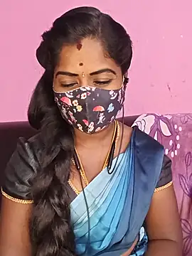 Snapshot of tamilammukuttyy chatting on 05/17/26, 03:17 tamilammukuttyy online show from 05/17/26, 03:17