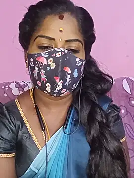 Snapshot of tamilammukuttyy chatting on 05/16/26, 03:00 tamilammukuttyy online show from 05/16/26, 03:00