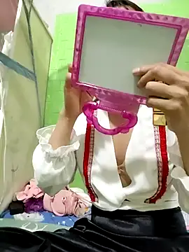 Tin tanny online show from 11/01/25, 01:45