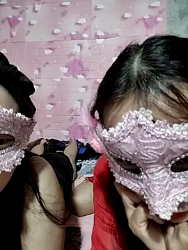 Tin tanny online show from 10/13/25, 01:23