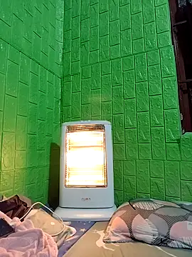 Tin tanny online show from 12/20/25, 08:12