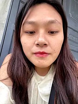 mai-xinh online show from 12/15/25, 02:17