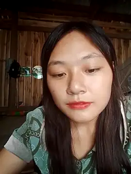 mai-xinh online show from 10/03/25, 04:47