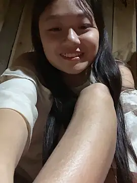 mai-xinh online show from 11/14/25, 01:26