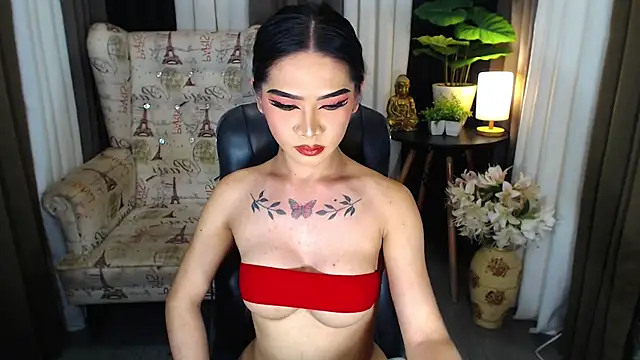 Snapshot of MariaLucyJasminx chatting on 11/08/25, 08:23 MariaLucyJasminx online show from 11/08/25, 08:23