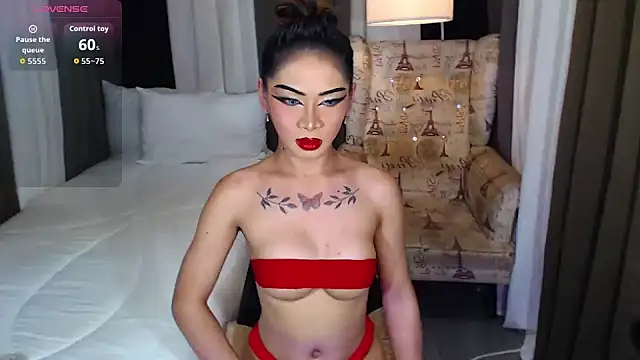 Snapshot of MariaLucyJasminx chatting on 03/19/26, 02:33 MariaLucyJasminx online show from 03/19/26, 02:33