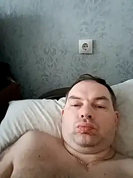 Snapshot of SummerArthur chatting on 11/07/25, 07:13 SummerArthur online show from 11/07/25, 07:13