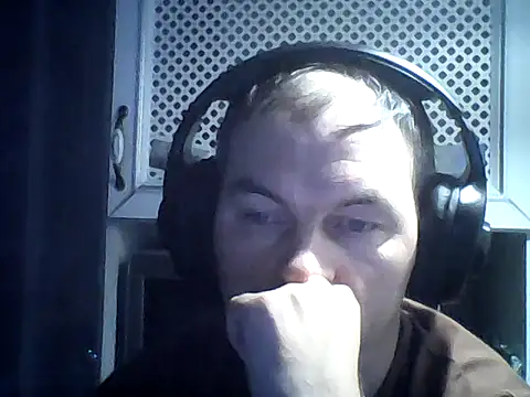 Snapshot of SummerArthur chatting on 09/25/25, 06:14 SummerArthur online show from 09/25/25, 06:14