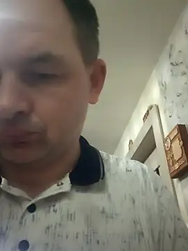 Snapshot of SummerArthur chatting on 09/15/25, 05:02 SummerArthur online show from 09/15/25, 05:02