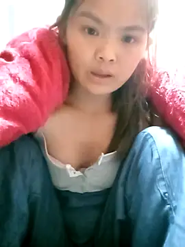 xinhxinhcute online show from 11/03/25, 11:03