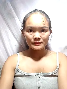 xinhxinhcute online show from 10/19/25, 11:57