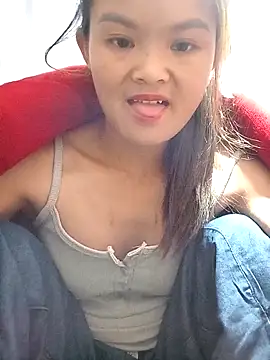 xinhxinhcute online show from 10/17/25, 11:28