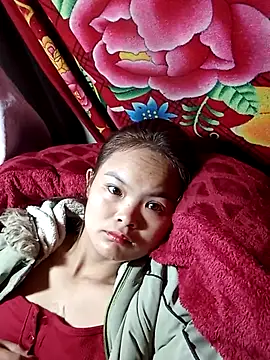 xinhxinhcute online show from 12/03/25, 11:25