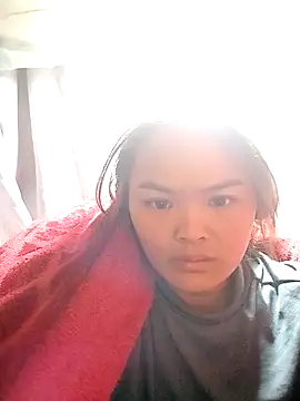 xinhxinhcute online show from 12/01/25, 10:32