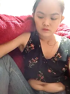 xinhxinhcute online show from 11/13/25, 07:45