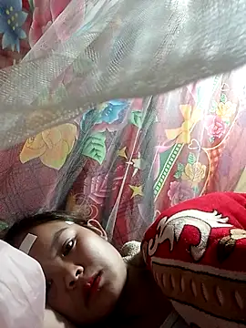 xinhxinhcute online show from 10/31/25, 11:55