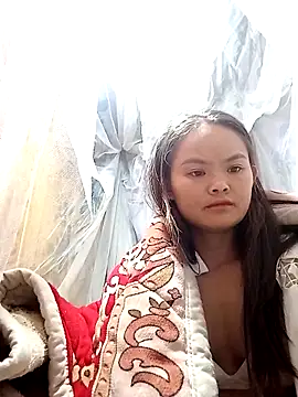 xinhxinhcute online show from 10/09/25, 10:21