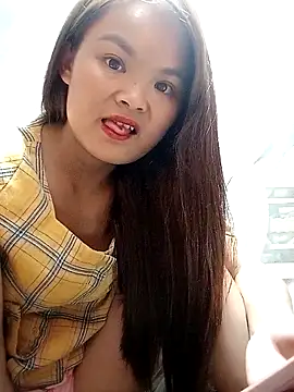 xinhxinhcute online show from 11/07/25, 08:41