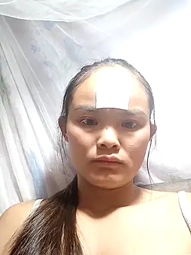 xinhxinhcute online show from 10/30/25, 10:28