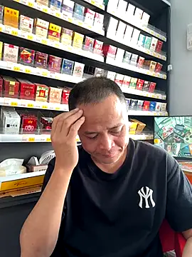 dajiba4718 online show from 12/03/25, 06:25