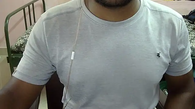 x boyy x online show from 12/02/25, 06:59