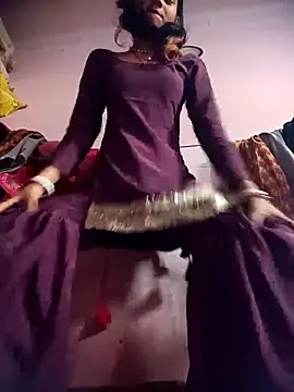 Hot Mayra  online show from 11/01/25, 08:41