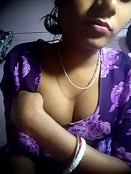 Hot Mayra  online show from 11/11/25, 05:02