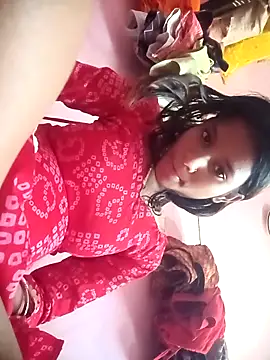 Snapshot of Hot_Mayra_ chatting on 10/26/25, 07:42 Hot Mayra  online show from 10/26/25, 07:42