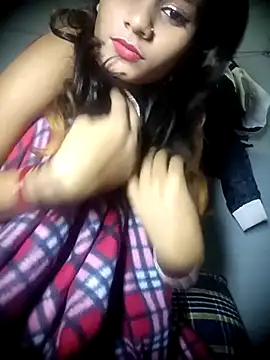 Hot Mayra  online show from 11/27/25, 05:46