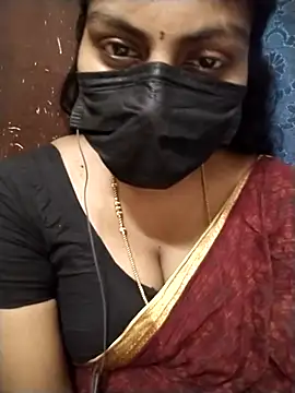 Nithiila online show from 11/18/25, 05:44