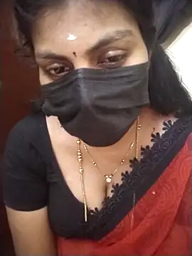 Nithiila online show from 04/15/26, 01:37