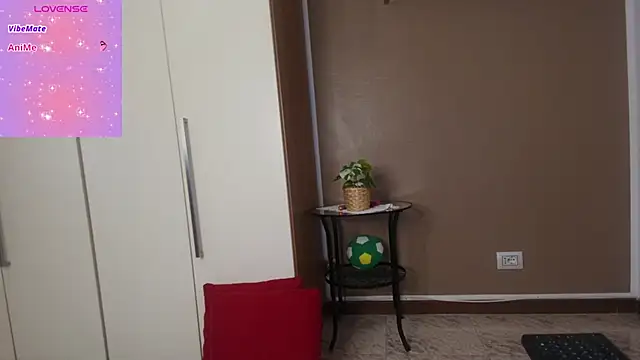 ScarletVerdi online show from 11/22/25, 07:51