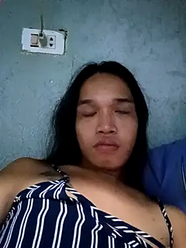 Snapshot of asiancum1212 chatting on 11/20/25, 06:47 asiancum1212 online show from 11/20/25, 06:47