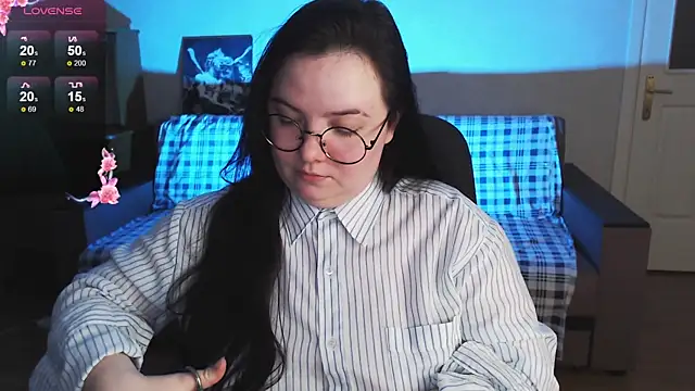 EmillyBones online show from 04/04/26, 05:19