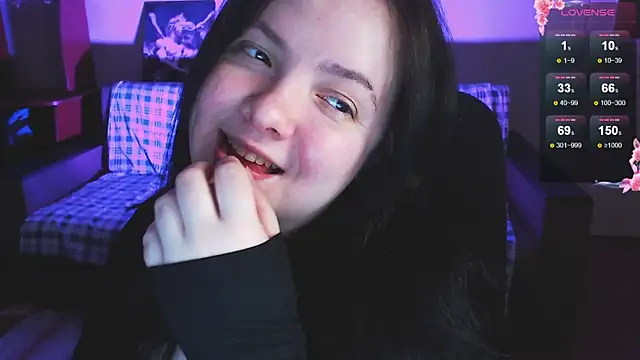 EmillyBones online show from 03/11/26, 05:18