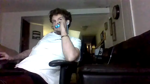 Snapshot of Duanennnn chatting on 02/23/26, 12:45 Duanennnn online show from 02/23/26, 12:45