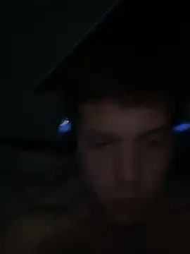 Snapshot of Duanennnn chatting on 10/08/25, 02:13 Duanennnn online show from 10/08/25, 02:13