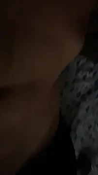 Snapshot of Duanennnn chatting on 11/17/25, 07:56 Duanennnn online show from 11/17/25, 07:56