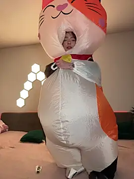 Snapshot of -Meowy- chatting on 02/28/26, 01:38 -Meowy- online show from 02/28/26, 01:38