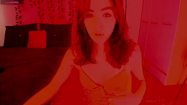 Snapshot of Kitty_Mila chatting on 10/11/25, 02:34 Kitty Mila online show from 10/11/25, 02:34